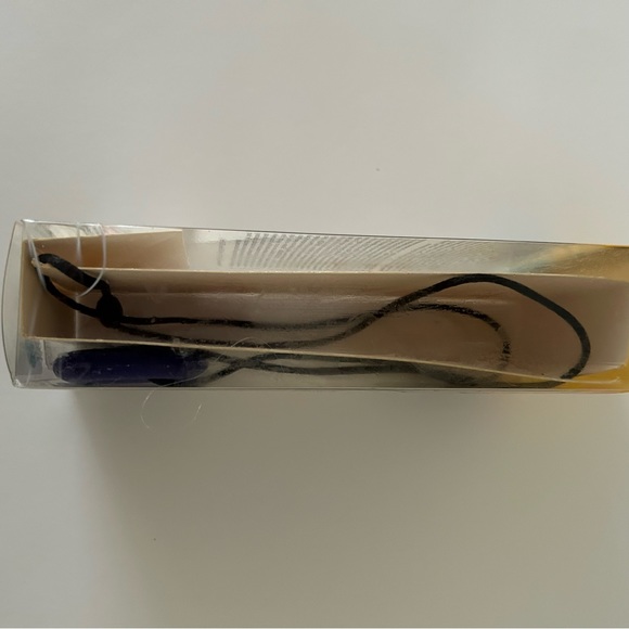 Mom's Teether Necklace for Baby to play with Round Pendant Soft SiliconeBPA Free - Picture 9 of 9